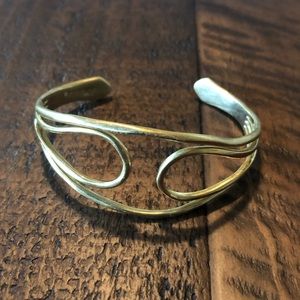 Stella & Dot Fitz Cuff